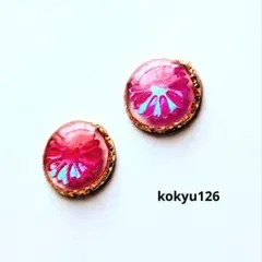 #126 ハンドメイドピアス　イヤリング　レジン　ピンクフラワー　ゴールド