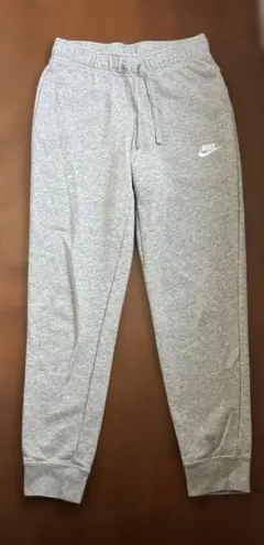 美品⭐︎ Nike グレー ジョガーパンツ　Ｍ