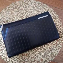 Hiroko Koshino ブラック クラッチバッグ　難あり　USED品