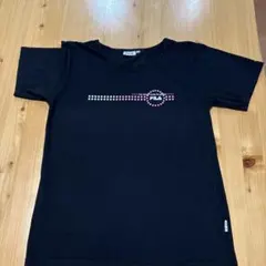 美品　FILAブラックTシャツ　レディース
