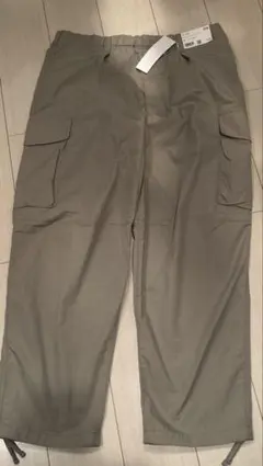 UNIQLO ワイドフィットバジシュートカーゴパンツ XL カーキ　新品未使用