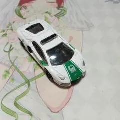 トミカ ランボルギーニ アヴェンタドール パトカー