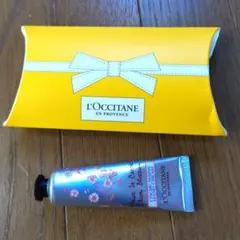 チェリーブロッサムソフトハンドクリームロクシタン