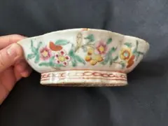 中国古美術品　清の時代　色絵　粉彩菓子鉢　色絵　果盤 17cm