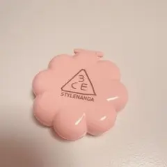 3CE アイシャドウ　花形