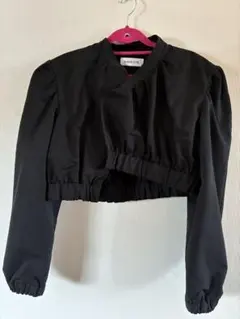値下げ中！Herin.Cye スーツ グレー バルーンショートジャケット 黒 Herin.Cye スーツ グレー バルーンショートジャケット 黒 - メルカリ