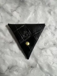 イルビゾンテ 黒レザーコインケース