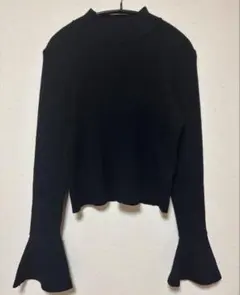 oneafteranother NICECLAUP ベルスリーブハイネックニット