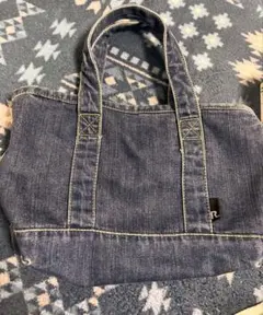 Item thumbnail for item 61eef10d-829f-486f-b3c1-15e8e027fdfc