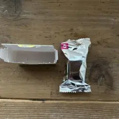 ちいかわ チョコボックス 6番