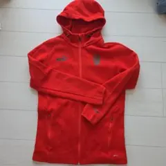 値下げ中 PUMA ACミラン パーカー赤×黒 Sのサムネイル