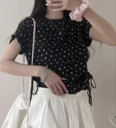 最終値下げ【nemne】リボンギャザーアソートTシャツ 花柄のサムネイル