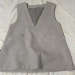 センスオブプレイスグレー Vネック ベスト レディース
