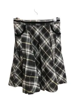 Item thumbnail for item 15987fd7-e1f5-44b7-8fb3-4636280d5e5a