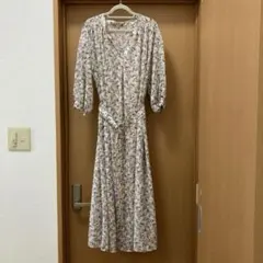 （美品）フラワープリント ワンピースナチュラルクチュール