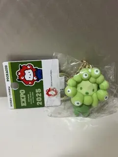 サンリオ ミャクミャク 推しカラー ポチャッコ　キーホルダー　万博