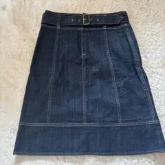 Burberry ダークデニム タイトスカート