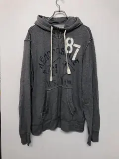 AÉROPOSTALE 古着 掠れプリント アップリケ ジップアップ パーカーのサムネイル