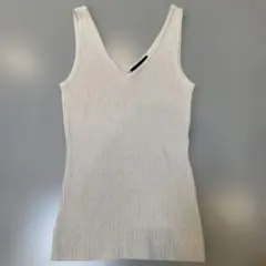 INGNI ラメ入りリブ編みVネックタンクトップ