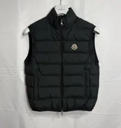 ［新品未使用］モンクレール　ダウンベスト　ブラック　サイズ0