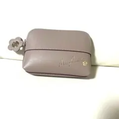 MARY QUANT ポーチのサムネイル