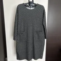 cawaii 黒と白のドット柄長袖ワンピース