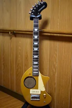 【ケース 交換弦付】 フェルナンデス zo-3 エレキギター アンプ内蔵 黄色 ケース 交換弦付】 フェルナンデス zo-3 エレキギター アンプ