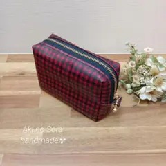 ボックスポーチ　ラミネート　ファミリアチェック