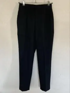 GU ジーユー　ウォッシャブルテーパードパンツZ