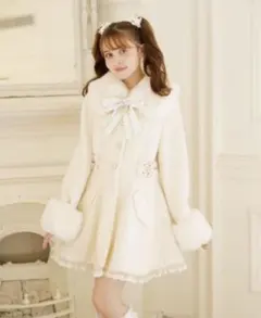 LIZLISA ビジューリボンミニ丈Aラインコート ホワイト