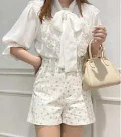 apres jour 花柄ショートパンツ 【ZOZOTOWN限定アイテム】