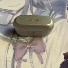 Technics AZ-100ワイヤレスイヤホン ケースとイヤホン片方のみ