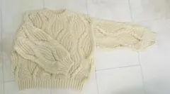 Frene ケーブルニット ショート丈 アイボリー M 韓国風 ふわふわ