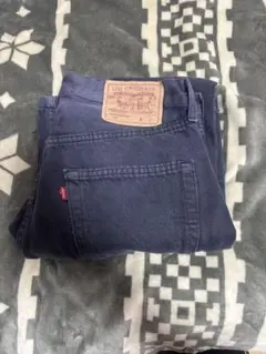 Levi's ネイビー ストレートデニム