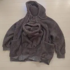 【値下げ】ペアマノン　ボアフリース抱っこパーカー　M