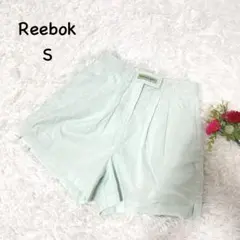 リーボック【S】ショートパンツ　短パン　スポーツウェア　キュロット　ロゴ刺繍