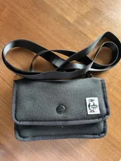 チャムス　ブラックショルダーバッグ