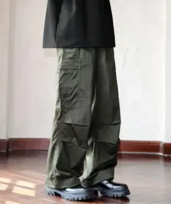 【neos】 GENUINE DICKIES ツイルチノワ イド カーゴパンツのサムネイル