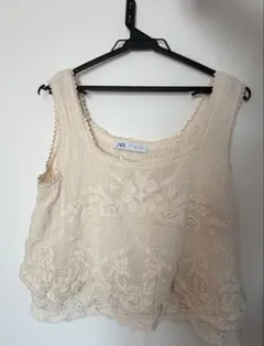 ZARA アイボリー レースビスチェ