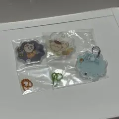 ちいかわ きゃらシャカ☆チャームグミ　モモンガ　シーサー　くりまんじゅう