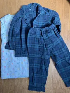 無印パジャマ100とベルメゾンスリーパー