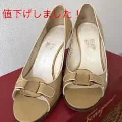 フェラガモ オープントゥ パンプス