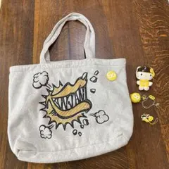 &TEAMトートバッグ 缶バッジセット - メルカリ