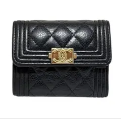 CHANEL ボーイシャネル キャビアスキン 財布のサムネイル