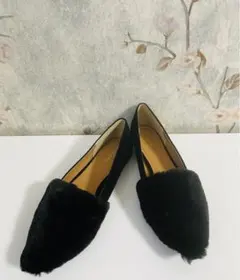 リエディ　フロントファー　フラットパンプス　Mサイズのサムネイル