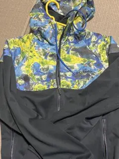 Columbia パーカー