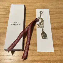 CHANEL N°5 キーホルダー チャームのサムネイル