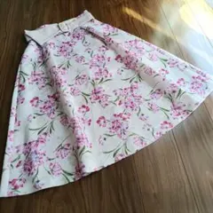 【debut de fiore】フレアースカート M 38 花柄 パープルピンク
