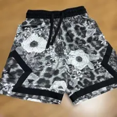 JORDAN バスパン 花柄 レオパ モノクロ ハーフパンツ Mサイズ