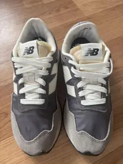 New Balance スニーカー グレー/ホワイト